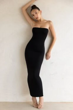 Bandeau Maxi Dress In Black -Pretty Dresses Sales 5467 2 Black Tube Maxi Dress
