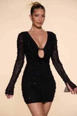Long Sleeve Deep Plunge Mini Dress In Black 16 Long Sleeve Deep Plunge Mini Dress In Black -Pretty Dresses Sales 5588 3 Nice Black Flare Sleeves Deep Plunge Mini Dress