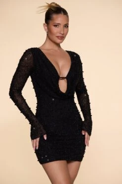 Long Sleeve Deep Plunge Mini Dress In Black 17 Long Sleeve Deep Plunge Mini Dress In Black -Pretty Dresses Sales 5588 4 Nice Black Flare Sleeves Deep Plunge Mini Dress