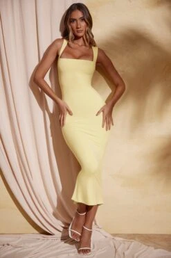 Square Neck Midi Dress In Pastel Yellow -Pretty Dresses Sales 5617 8 Ainslee Pastel Yellow Midi Dress d7baf6a5 c319 40f4 a1bf 556b970d4056