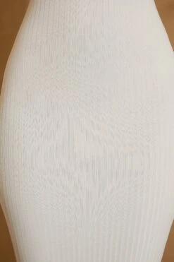 Racer Neck Ribbed Midi Dress In White 13 Racer Neck Ribbed Midi Dress In White -Pretty Dresses Sales 5854 6 Tayah White Racer Neck Dress