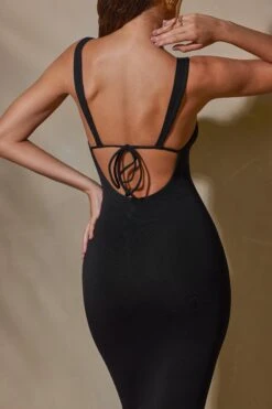 Straight Neck Low Back Maxi Dress In Black -Pretty Dresses Sales 6052 1 Savannah Black Maxi Dress