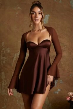 Long Flared Sleeve Shrug In Brown 12 Long Flared Sleeve Shrug In Brown -Pretty Dresses Sales 6376 1 Esin Brown Flared sleeve Shrug