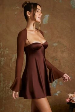 Long Flared Sleeve Shrug In Brown 9 Long Flared Sleeve Shrug In Brown -Pretty Dresses Sales 6376 7 Esin Brown Flared sleeve Shrug